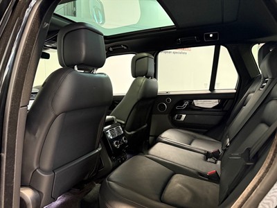 2020 Land Rover Range Rover - Thumbnail