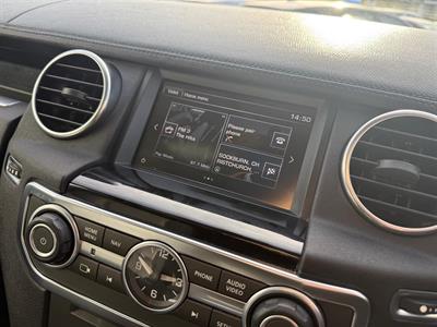 2015 Land Rover Discovery - Thumbnail