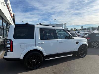 2015 Land Rover Discovery - Thumbnail