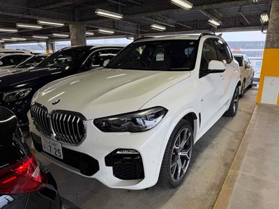 2021 BMW X5 - Thumbnail