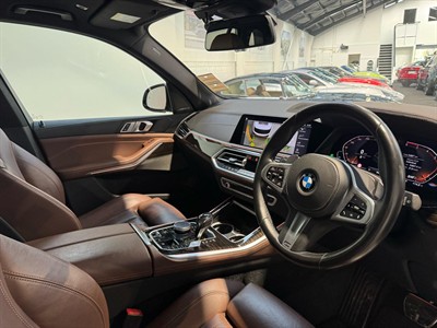 2021 BMW X5 - Thumbnail