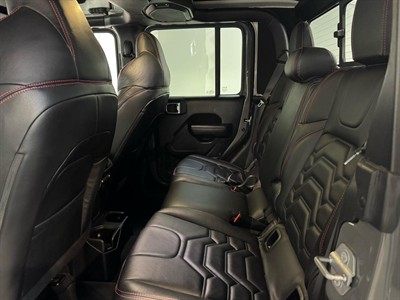 2022 Jeep Gladiator - Thumbnail