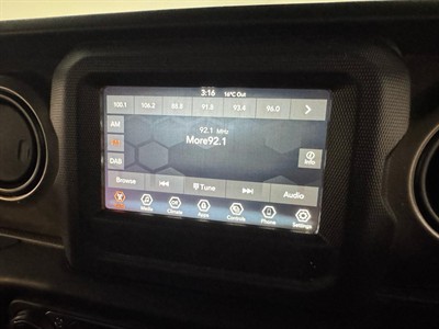 2022 Jeep Gladiator - Thumbnail