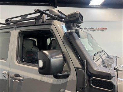 2022 Jeep Gladiator - Thumbnail