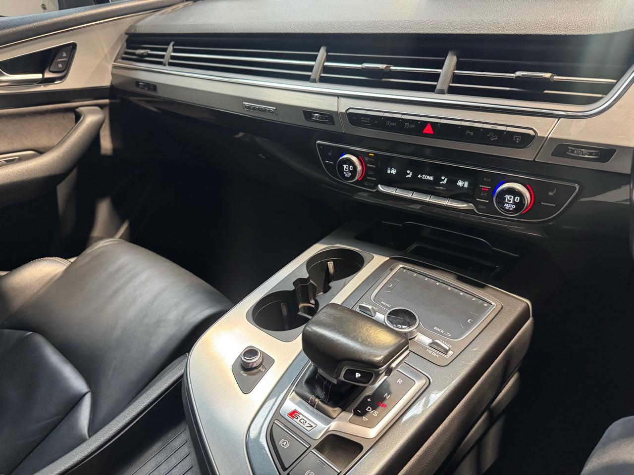 2017 Audi SQ7