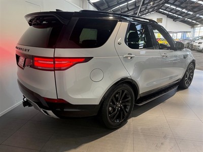 2019 Land Rover Discovery - Thumbnail