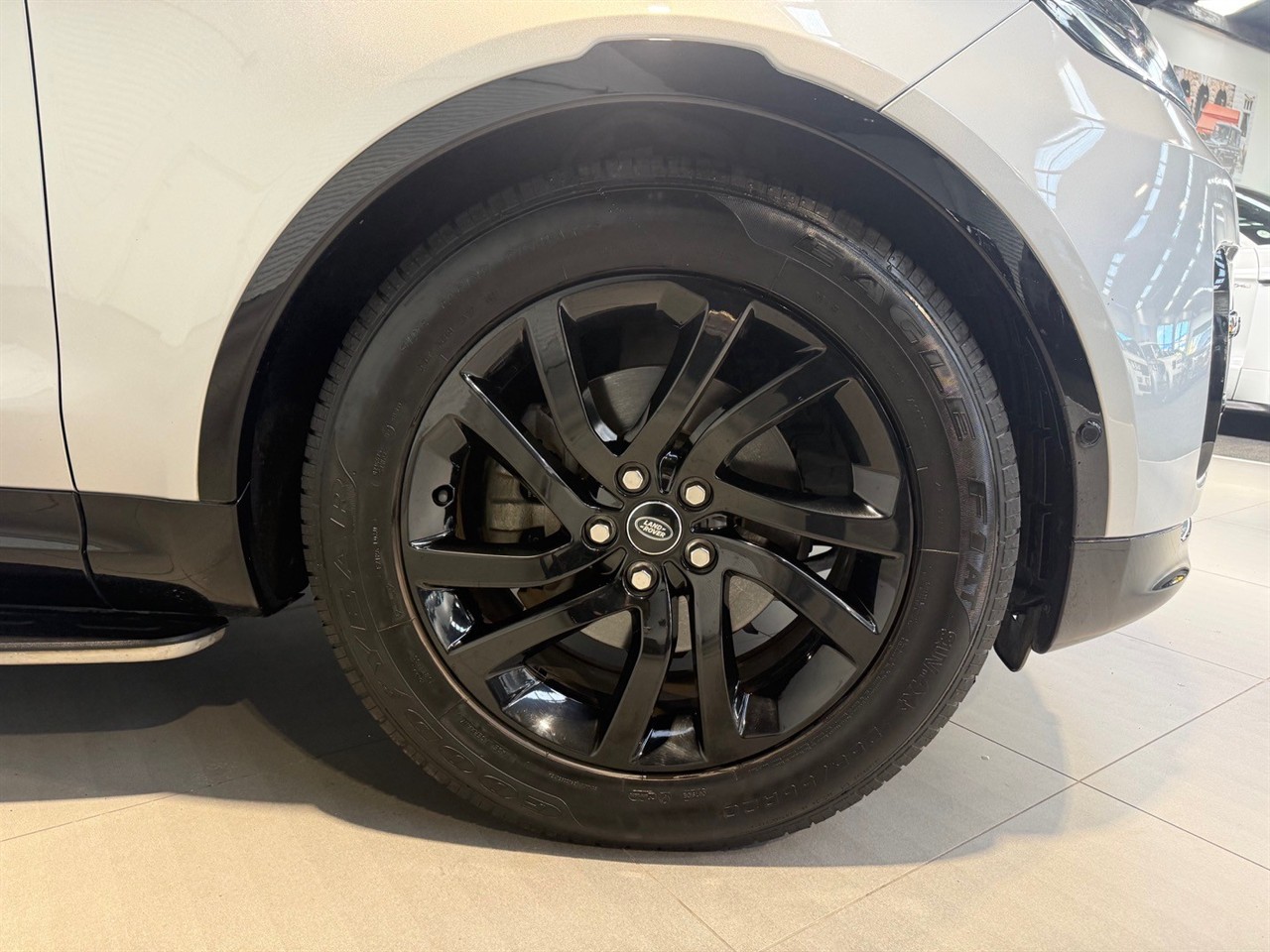 2019 Land Rover Discovery