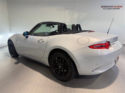 2019 Mazda MX-5 - Thumbnail