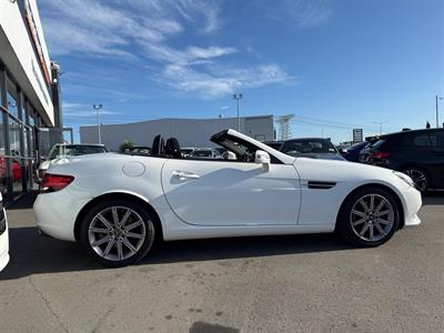2016 Mercedes-Benz SLC - Thumbnail