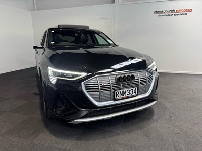 2022 Audi E-Tron - Thumbnail
