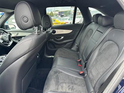 2016 Mercedes-Benz GLC 250 - Thumbnail