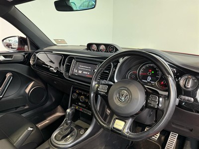 2019 Volkswagen Beetle - Thumbnail