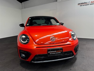 2019 Volkswagen Beetle - Thumbnail