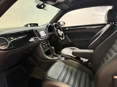 2019 Volkswagen Beetle - Thumbnail