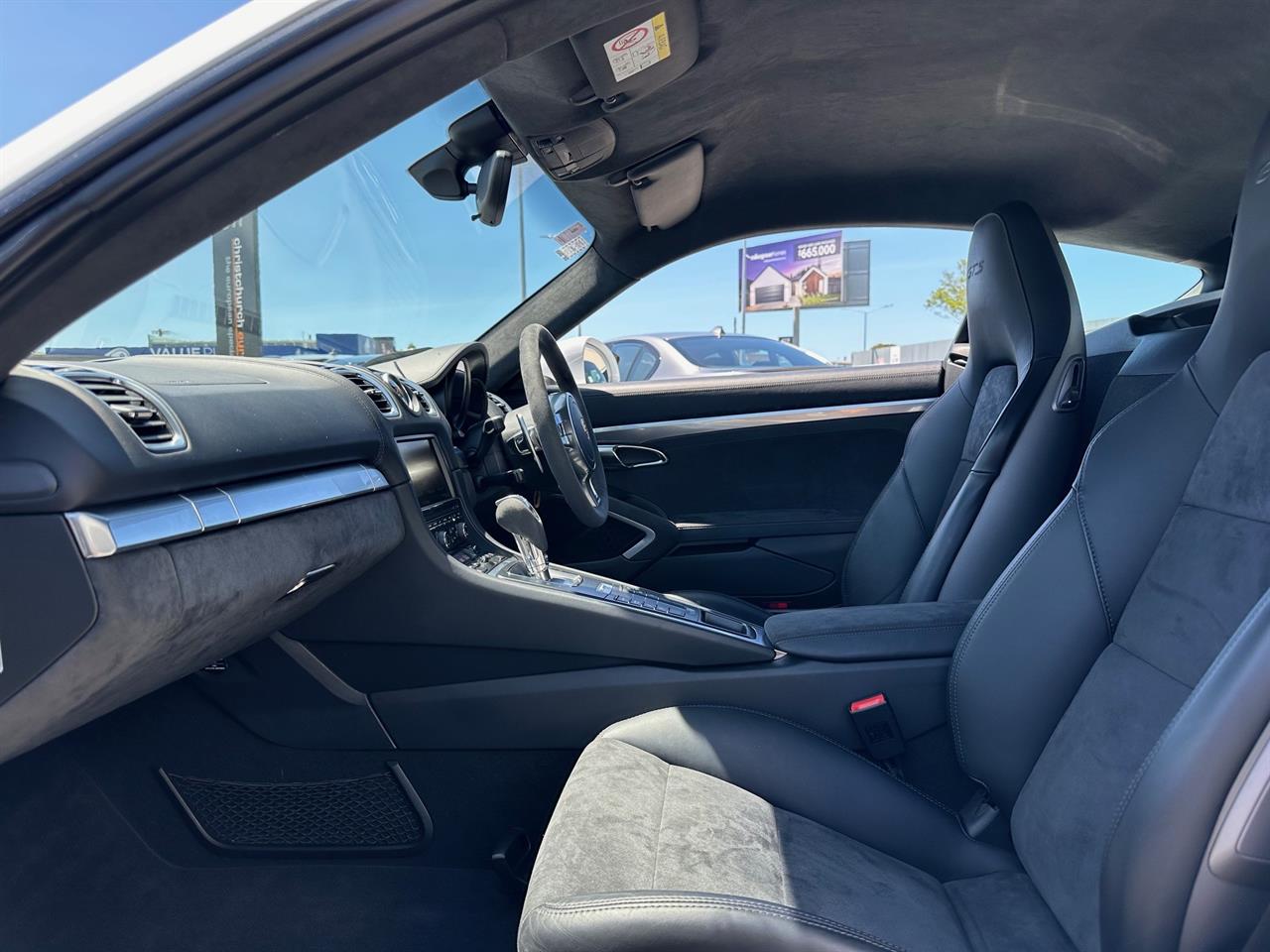 2015 Porsche Cayman