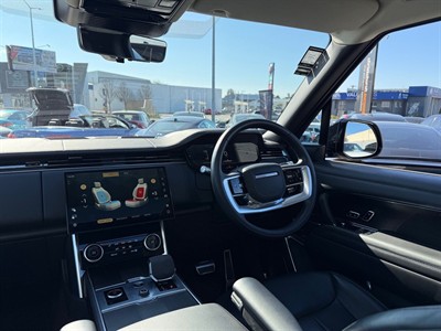 2022 Land Rover Range Rover - Thumbnail
