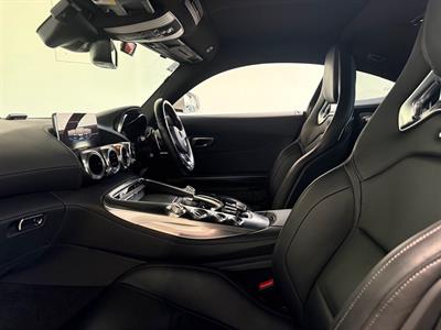 2015 Mercedes-Benz GT - Thumbnail