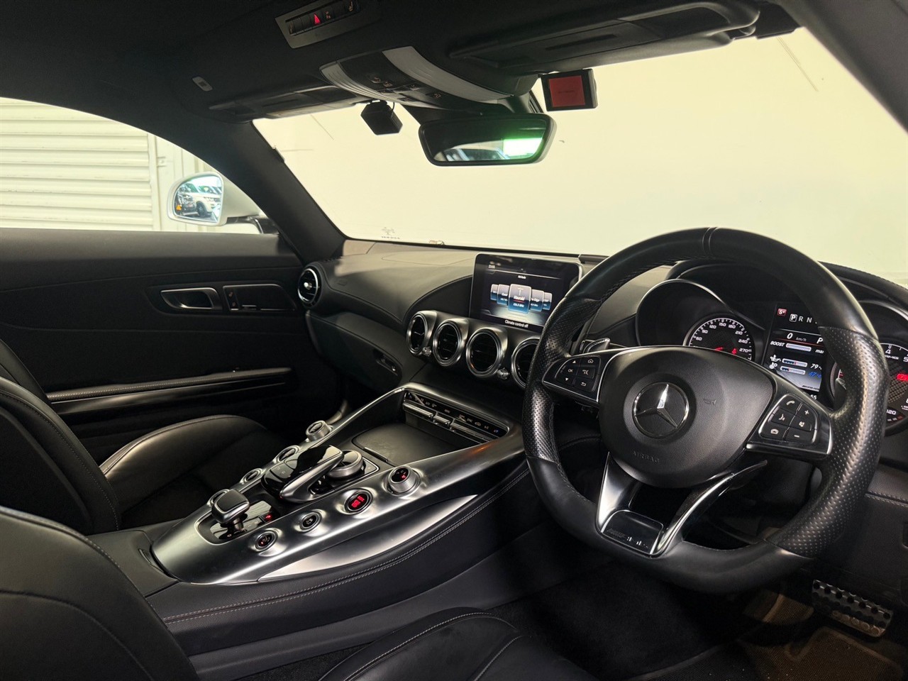 2015 Mercedes-Benz GT