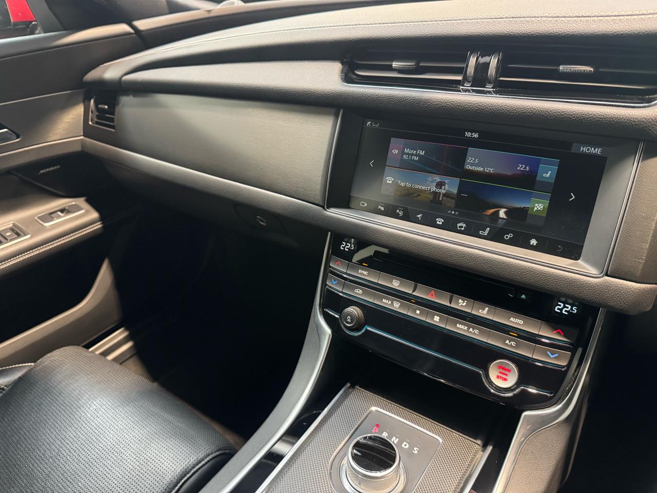 2020 Jaguar XF