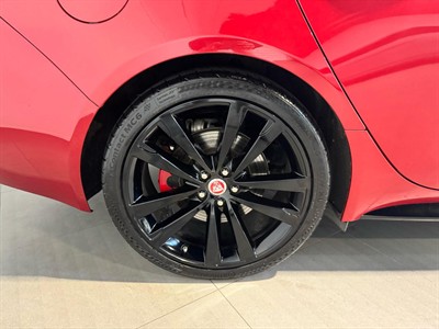 2020 Jaguar XF - Thumbnail
