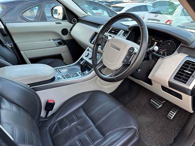 2017 Land Rover Range Rover Sport - Thumbnail
