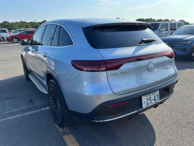 2020 Mercedes-Benz EQC - Thumbnail