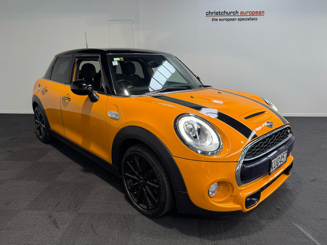 2017 Mini Cooper