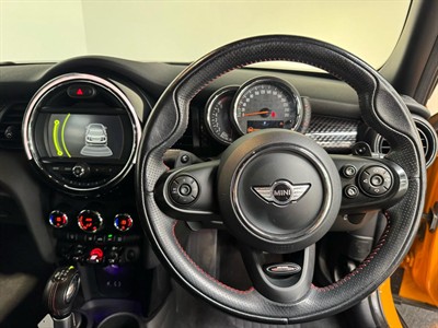 2017 Mini Cooper - Thumbnail