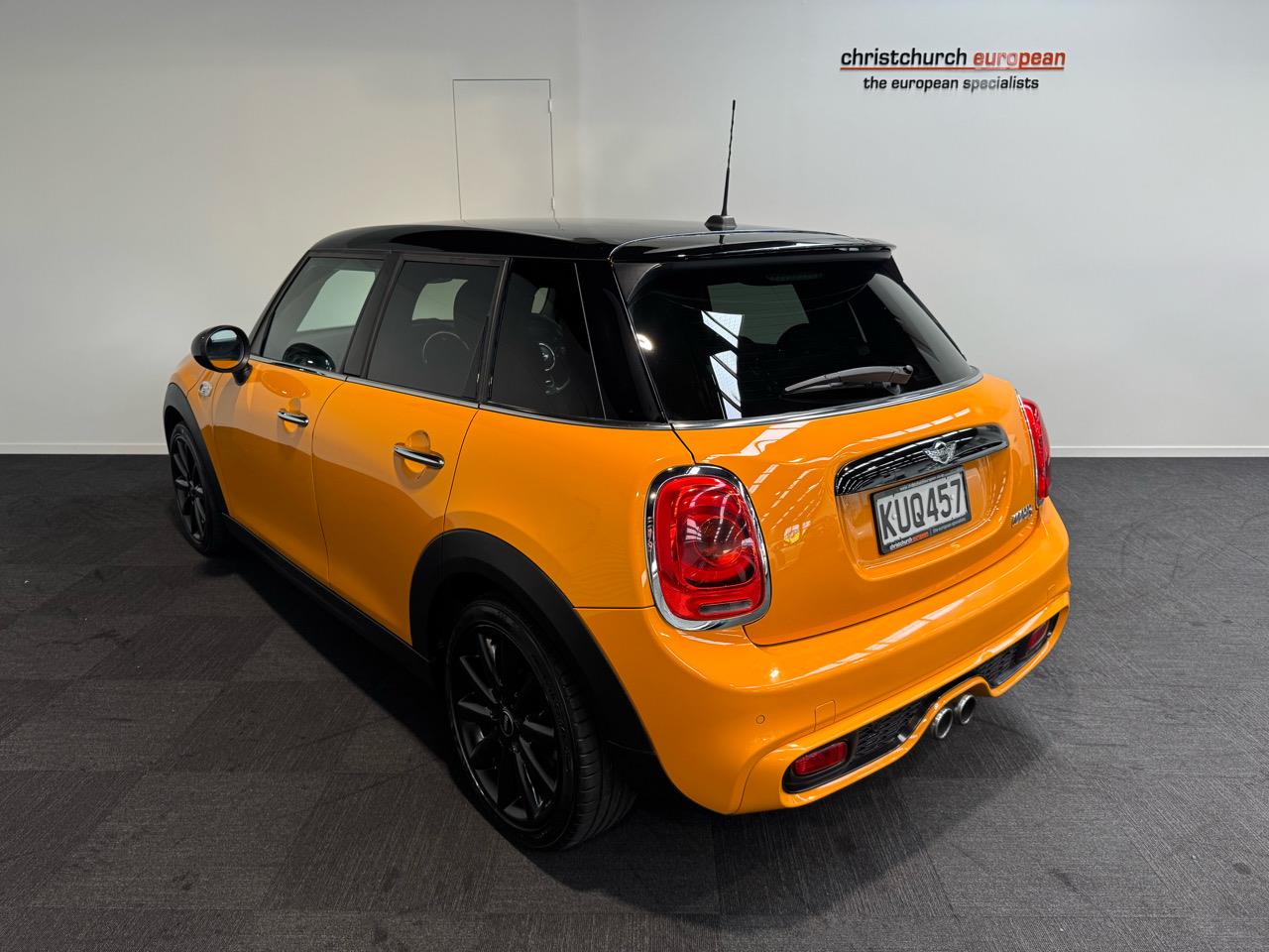 2017 Mini Cooper