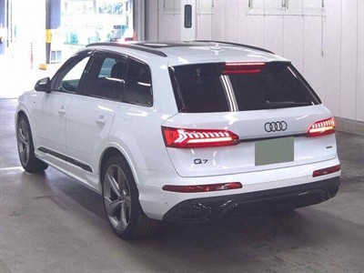 2022 Audi Q7 - Thumbnail