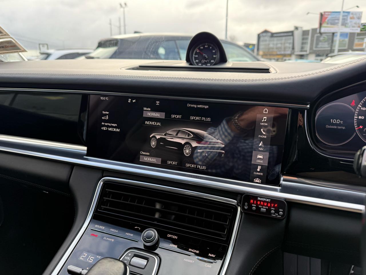 2017 Porsche Panamera