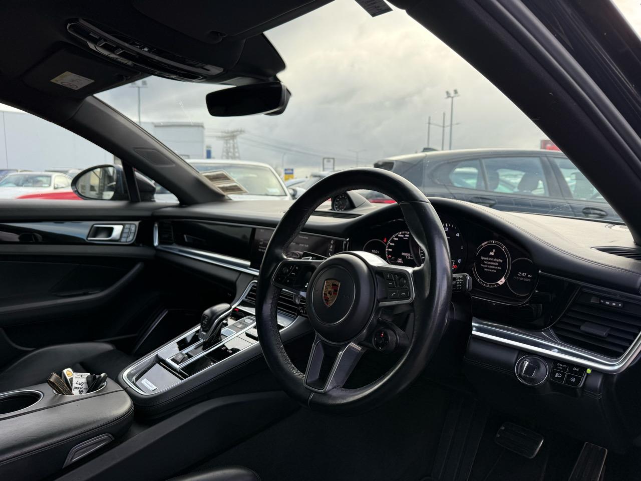 2017 Porsche Panamera