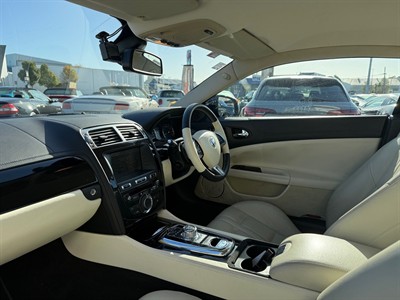 2012 Jaguar XK - Thumbnail