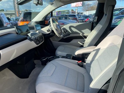 2015 BMW i3 - Thumbnail
