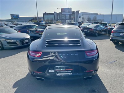 2013 Porsche 911 - Thumbnail