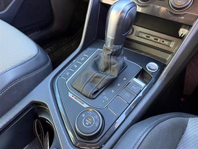 2019 Volkswagen Tiguan - Thumbnail