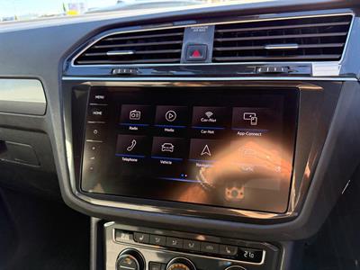 2019 Volkswagen Tiguan - Thumbnail