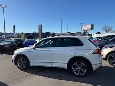 2019 Volkswagen Tiguan - Thumbnail