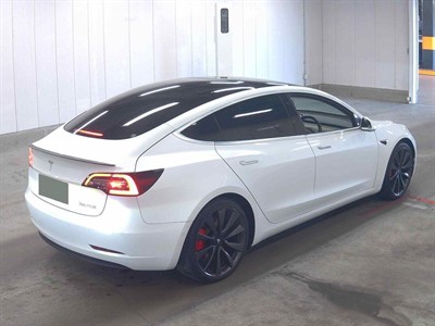 2019 Tesla Model 3 - Thumbnail