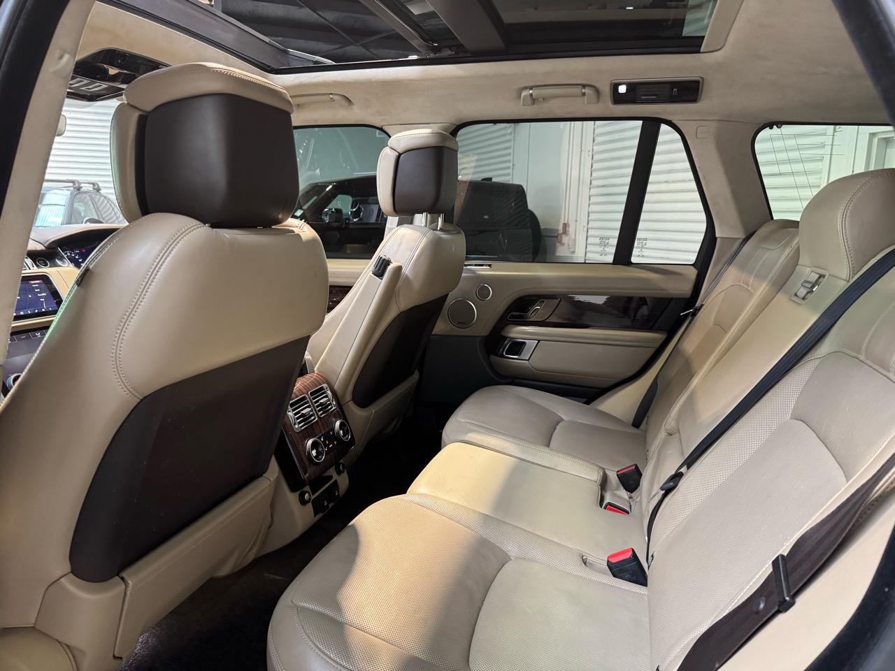 2019 Land Rover Range Rover Vogue