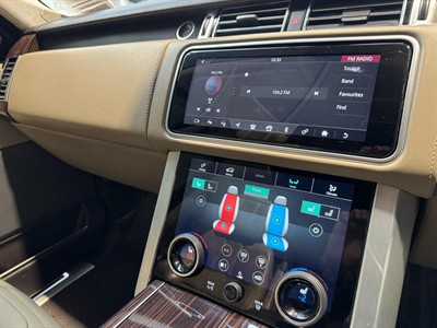2019 Land Rover Range Rover Vogue - Thumbnail