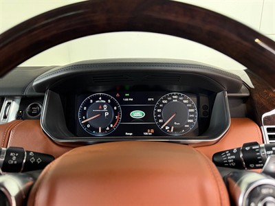 2015 Land Rover Range Rover Vogue - Thumbnail
