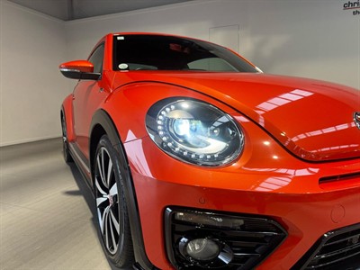 2018 Volkswagen Beetle - Thumbnail