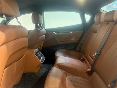 2015 Maserati Quattroporte - Thumbnail