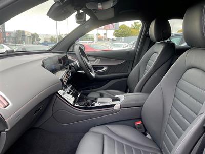 2021 Mercedes-Benz EQC - Thumbnail