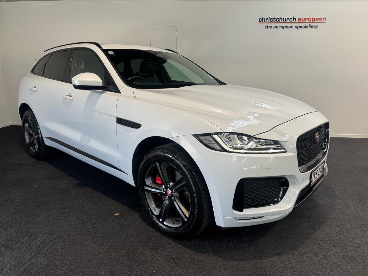 2016 Jaguar F-Pace