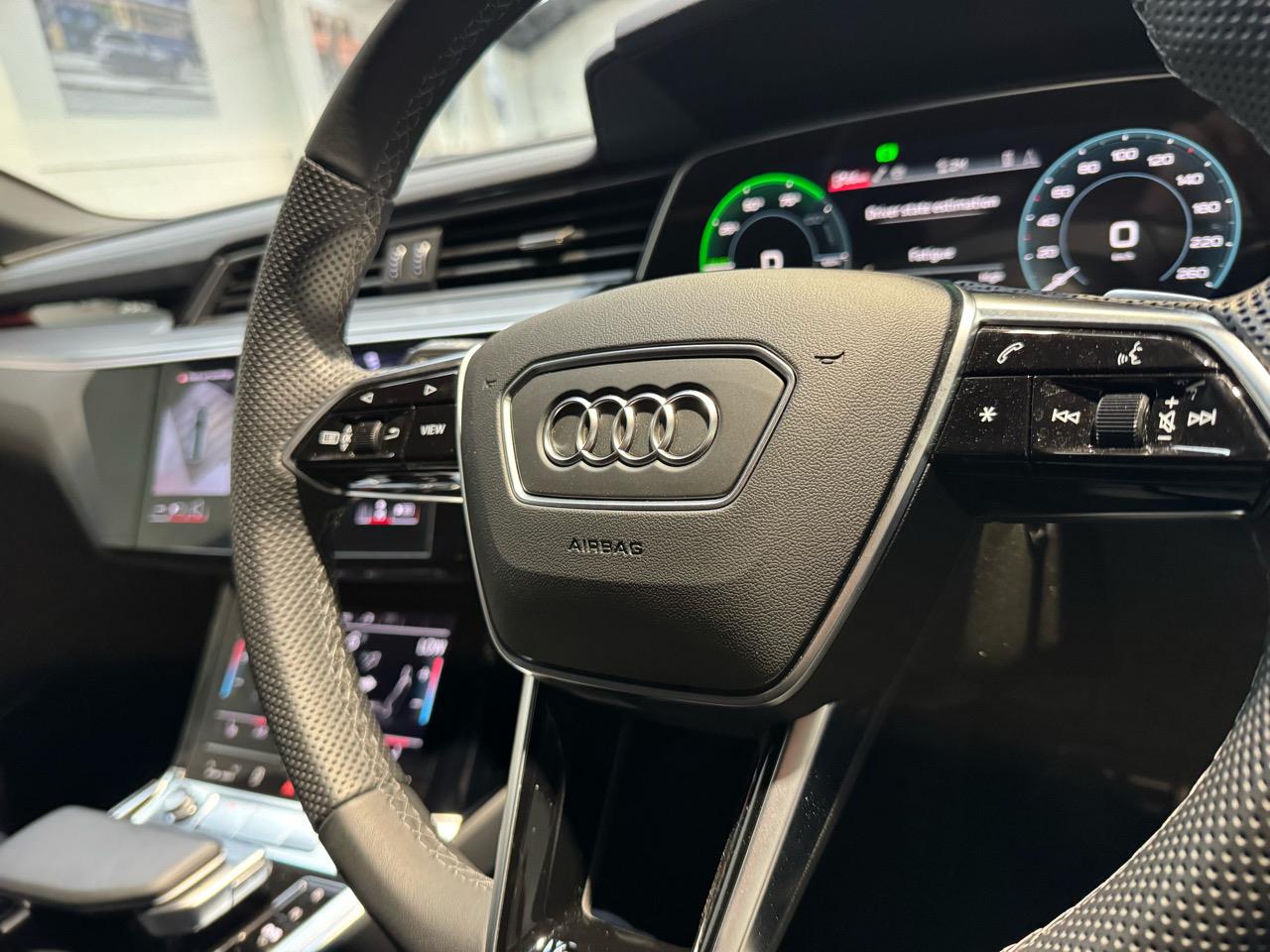 2024 Audi Q8