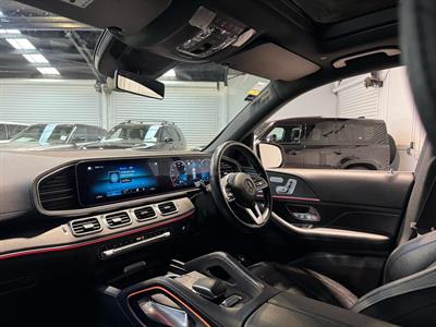 2020 Mercedes-Benz GLE 300 d - Thumbnail