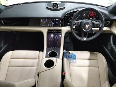 2023 Porsche Taycan - Thumbnail