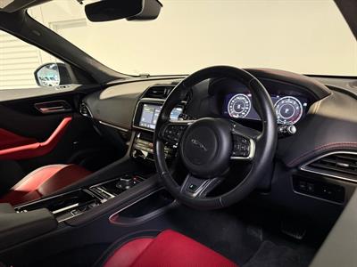 2019 Jaguar F-Pace - Thumbnail